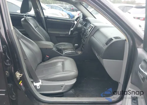 2005 Chrysler 300 Touring from USA, damaged, VIN 2C3AA53G85H561626